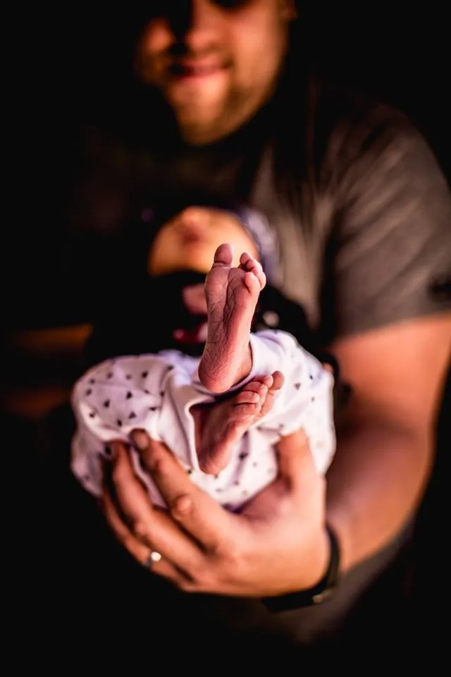 Family & Newborn photography by Coastal Media