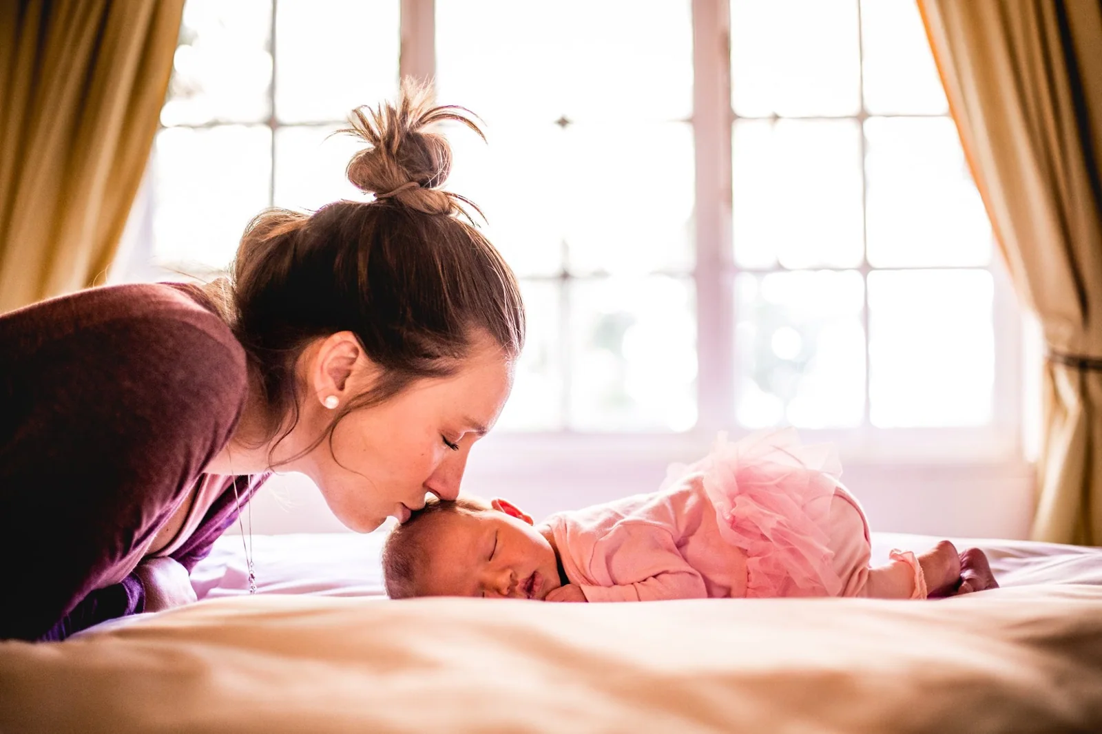 Family & Newborn photography by Coastal Media