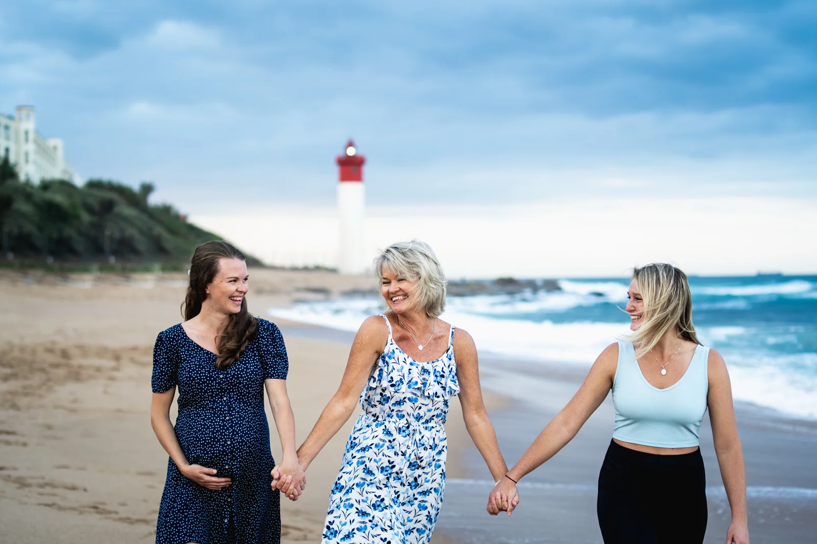 Family & Newborn photography by Coastal Media